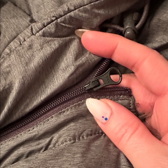 The North Face Gray Puffer Jacket - Picture 2 of 8